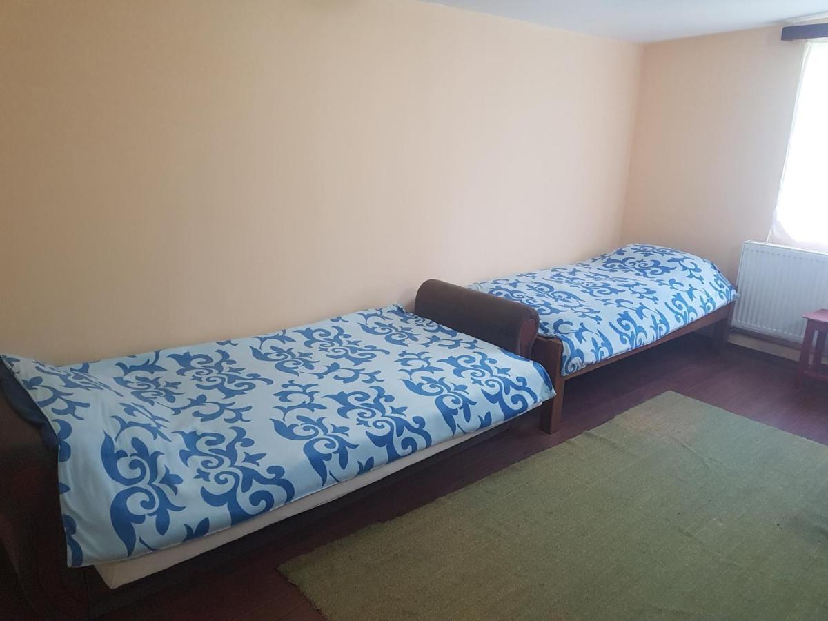 Casa Ria-Ria Pihenohaz Villa Miercurea Ciuc Exteriör bild